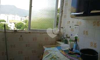 Imagem 2: Apartamento com 2 quartos à venda, 70 m² por R$ 170.000 - Vila Isabel - Rio de Janeiro/RJ