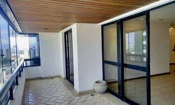 Imagem: Apartamento com 3 dormitórios, 198 m²