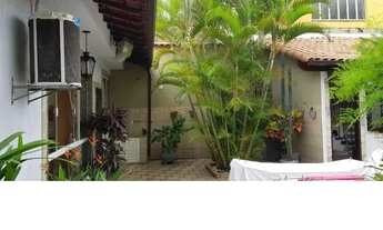 Imagem 4: Casa para Venda em Nova Iguaçu, CENTRO, 3 dormitórios, 1 suíte, 2 banheiros, 2 vagas