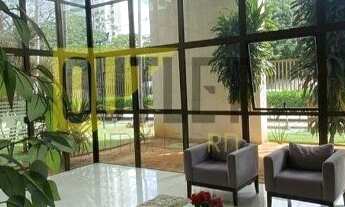 Imagem: Vendo apto de 2 quartos. Área de lazer