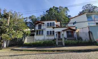 Imagem: Vendo Casarão no Belvedere 495 m² de Terreno