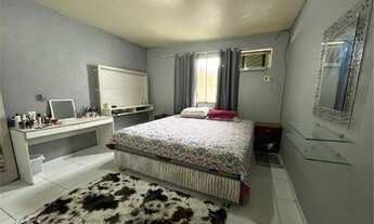 Imagem 3: Vende-se Casa com Apartamento no Parque 10