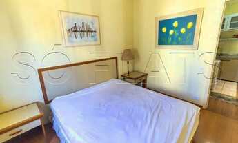 Imagem 7: Flat mobiliado com cômodos bem generosos, varanda, ao lado do Supermercado Carrefour. Sem