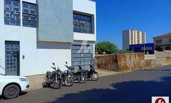 Imagem 2: Sala comercial (sala - sobradinho parte superior) , cozinha planejada, portaria 24 horas