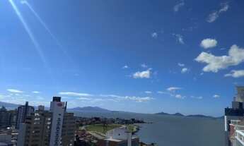 Imagem 3: Cobertura para venda com 348 metros quadrados com 3 quartos em Estreito - Florianópolis