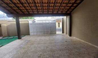 Imagem 7: Casa para aluguel e venda possui 300 metros quadrados com 3 quartos em Aeroporto - Barreto