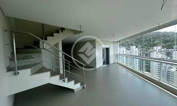 Imagem 2: Cobertura à venda com 3 suítes, 389 m², á 300 metros da Praia das Pitangueras, Guarujá/SP