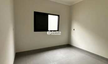 Imagem 4: Casa residencial disponível para venda no bairro São Jorge em Uberlândia-MG