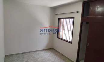 Imagem 6: Casa a venda em ótima localização