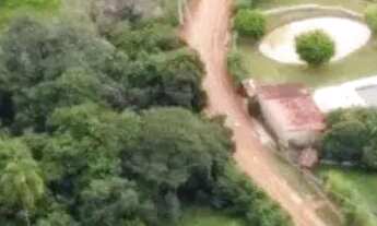 Imagem 3: Seu lote de 2000m² com lago por R$ 100 mil elegância acessível