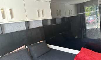 Imagem 4: Apartamento para aluguel e venda possui com 3 quartos em Buraquinho - Lauro de Freitas - B