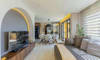 Imagem 3: Apartamento no Vicenza, 02 Quartos, 01 Suíte, 02 Vagas, Água Verde, Curitiba