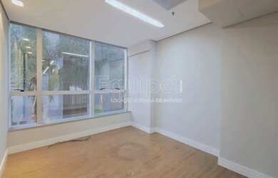 Imagem 13: Sala Comercial de Alto Luxo para Locação no Funcionários /150 m² / 3 vagas