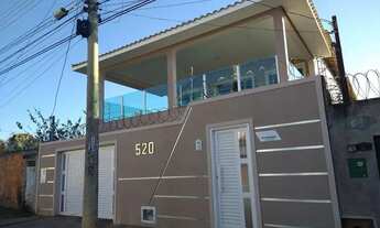 Imagem: Linda casa no bairro Canelas!