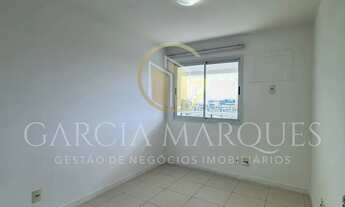 Imagem 3: VENDO APT 3 quartos, sala ampla , 2 vagas no CONDOMÍNIO JARDINS DO RECREIO