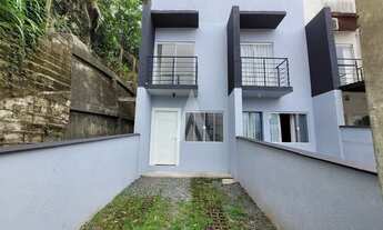 Imagem: Sobrado geminado com 2 quartos à venda