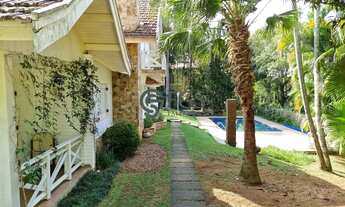 Imagem 2: Casa aconchegante em rua tranquila