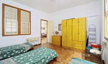 Imagem 7: Apartamento a venda na Avenida Alberto Bins com 4 quartos, 2 banheiros, elevador, frente a