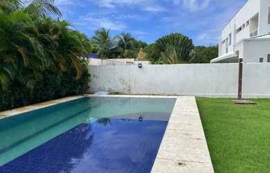 Imagem 10: Sobrado para aluguel possui 180 metros quadrados com 3 quartos