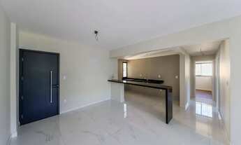 Imagem 2: 3 quartos com 2 vagas na Rua São Mateus para venda