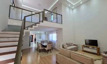 Imagem 4: Casa Duplex de Alto Padrão para Locação Condomínio Jardins Venezas