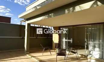 Imagem 3: Casa Residencial com 3 Quartos, 2 Suítes e Piscina em Bocaiúva Financiamento Disponível