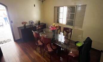 Imagem 4: Casa maravilhosa no Guará 200 + 140m2