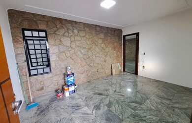 Imagem 2: Casa para Venda no Bairro São Sebastião em Hortolândia com Piscina