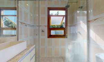 Imagem 2: Porto Alegre - Casa Padrão - Ipanema