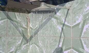 Imagem 7: Casa Queimados, tipo chácara, 03 quartos, excelente quintal !!!!!!!!!