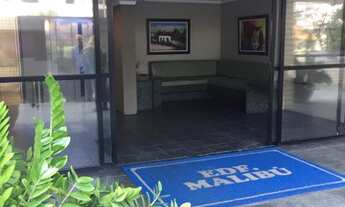 Imagem 2: Apartamento à venda com 3 quartos e 1 suíte, excelente localização nos Aflitos