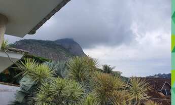 Imagem: Casa de condomínio para venda tem 750 metros