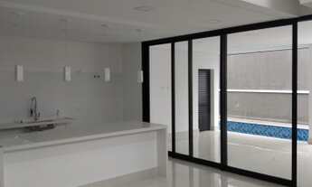 Imagem 3: Casa nova no condomínio Real Park Arujá para venda possui 300 metros quadrados com 4 quart