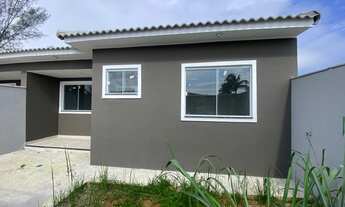 Imagem 2: Casa em Itaipuaçu com dois quartos no Jardim Atlântico Leste coladinha na praia!