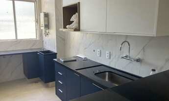 Imagem 6: Apartamento reformado com vista para o Cristo, condomínio com segurança e lazer, 1 vaga na