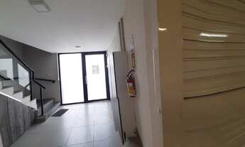 Imagem 4: Prédio comercial central