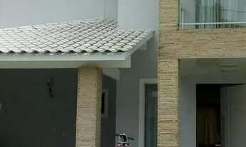 Imagem: Casa com 4 suítes em condomínio de alto