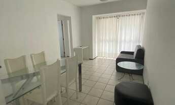 Imagem 2: Apartamento para venda possui 65 metros quadrados com 2 quartos em Boa Viagem - Recife - P