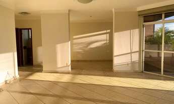 Imagem 2: Apartamento para Venda em Volta Redonda, JARDIM AMÁLIA, 4 dormitórios, 1 suíte, 3 banheiro