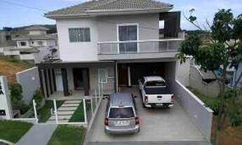 Imagem: Casa para venda com 300 metros quadrados