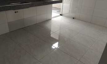 Imagem 7: Casa com 2 quartos com suíte, quintal grande, próximo a linha de ônibus