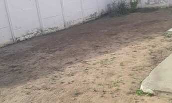 Imagem 2: Vendo casa rua calçada