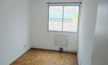 Imagem 2: Apartamento para venda possui 60 metros quadrados com 2 quartos