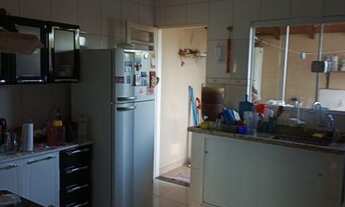 Imagem 3: Casa para venda com 162 m2, sala, cozinha, 3 quartos, 2 banheiros, Della Coletta, Torrinha