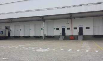 Imagem 4: Galpão para Locação em Jaboatão dos Guararapes, Prazeres, 1 dormitório, 3 banheiros, 25 va