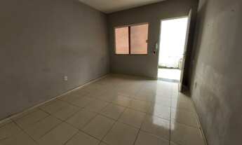 Imagem: 068 Boa Casa 2 qts, sala ampla, desocupada