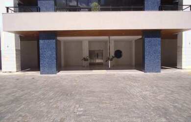 Imagem 4: 4 SUÍTES NO ALTO DO ITAIGARA, MAURICE RAVEL, 220M², ARMÁRIOS, DUAS DEPENDÊNCIAS DE EMPREGA