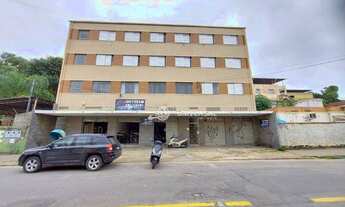 Imagem 3: Apartamento com 2 dormitórios para alugar, 60 m² por R$ 700,00/mês - Jóquei Clube - Juiz d