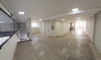 Imagem 5: Prédio comercial central