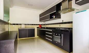 Imagem 6: Casa de condomínio para venda possui 315 metros quadrados com 4 quartos